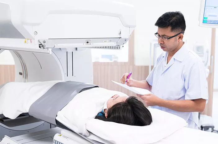 Kapan Seseorang Perlu Melakukan CT Scan?