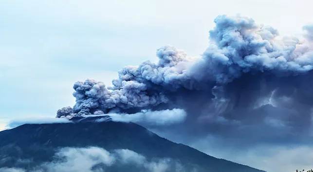 Waspada, Abu Vulkanik bisa Berdampak pada Kesehatan