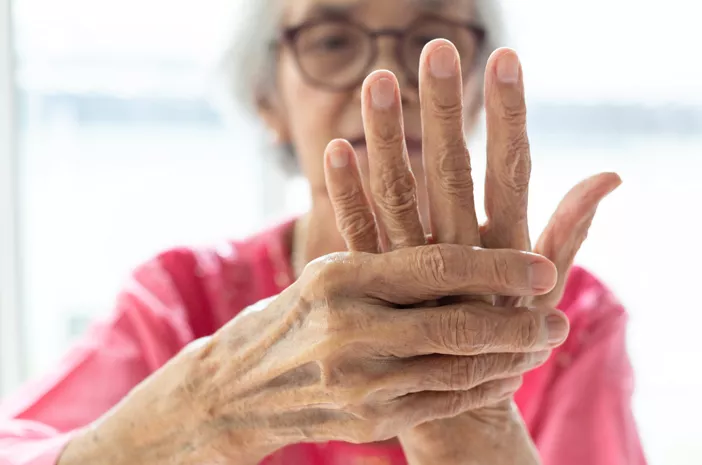 Hindari 6 Hal Ini Agar Terhindar dari Rheumatoid Arthritis