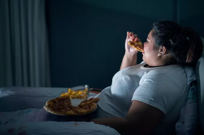 Mengidap Binge Eating Disorder, Perlukah Dampingan Psikoterapis?