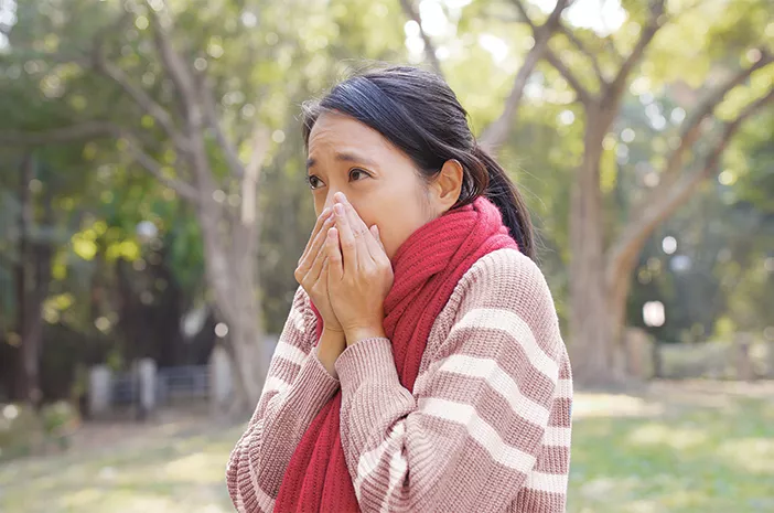 4 Alasan Tubuh Bisa Mengidap Alergi Dingin