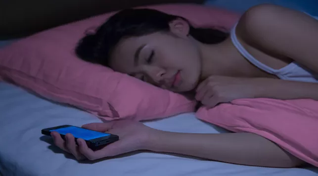 Tidur Berkualitas dengan Bantuan Gadget, Bisakah?