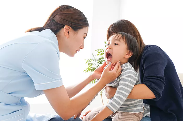 Ini Waktu yang Tepat Bawa Anak ke Dokter Gigi