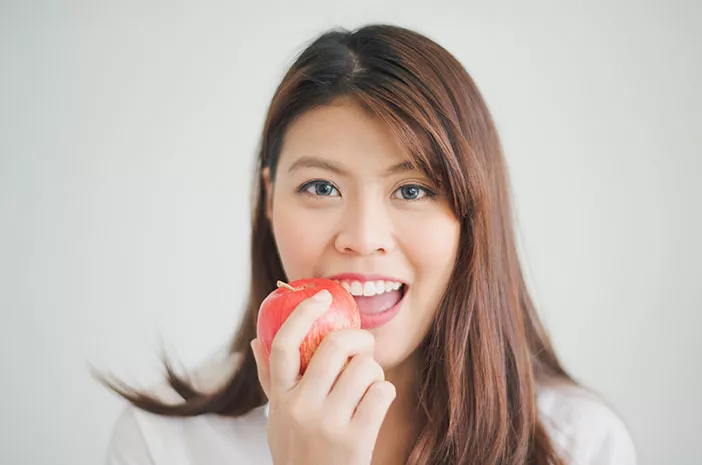 Alasan Apel Cocok untuk Membantu Menurunkan Berat Badan