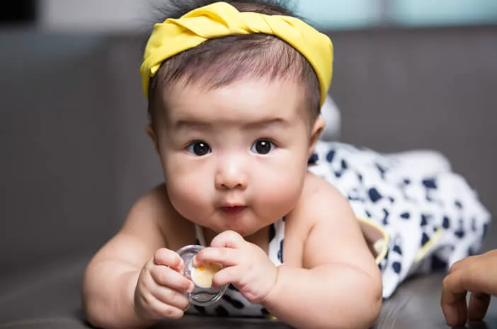 Bayi Alami Hernia Umbilikalis, Apakah Berbahaya?