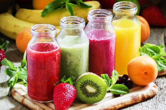 Benarkah Kekenyangan Saat Puasa Diatasi Dengan Jus Buah
