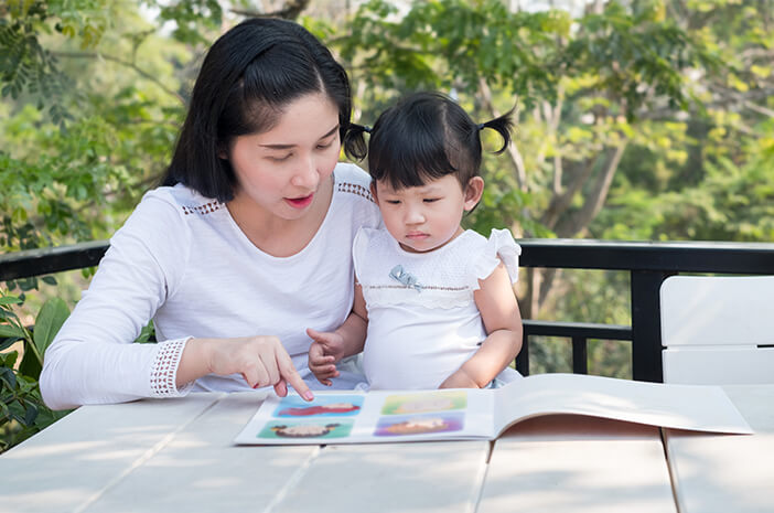 Kenali 6 Tanda Si Kecil Memerlukan Terapi Wicara