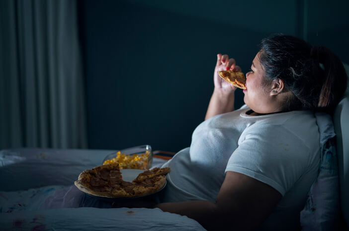Mengidap Binge Eating Disorder, Perlukah Dampingan Psikoterapis? Mengidap Binge Eating Disorder, Perlukah Dampingan Psikoterapis?