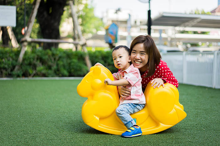 Perhatikan 6 Hal Ini Sebelum Pergi Liburan Bersama Bayi Perhatikan 6 Hal Ini Sebelum Pergi Liburan Bersama Bayi