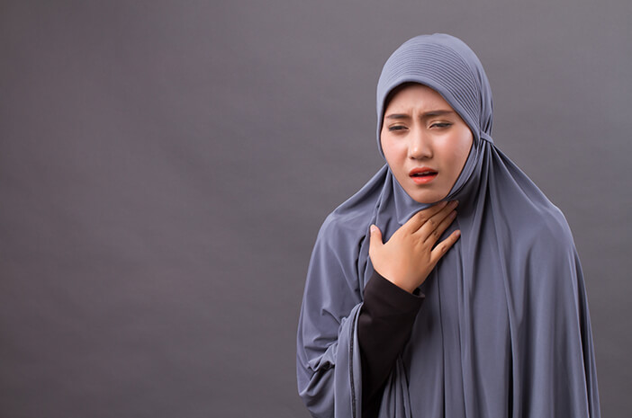 Puasa Saat Radang Tenggorokan? Jalani dengan 7 Tips Ini