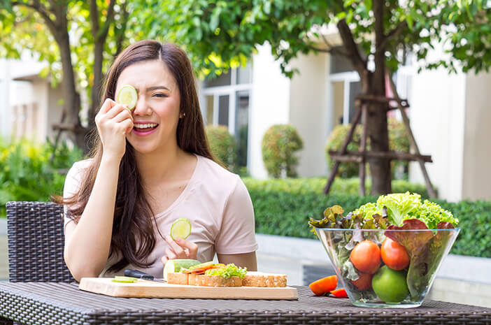 Sekalian Diet, Bolehkah Sahur dan Berbuka Hanya dengan Sayur? Sekalian Diet, Bolehkah Sahur dan Berbuka Hanya dengan Sayur?