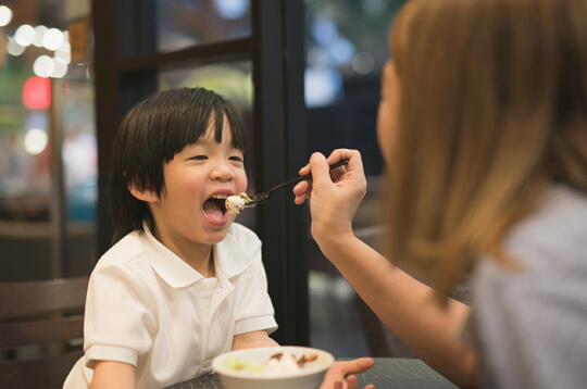 Si Kecil Alergi Kacang? Awas, Perhatikan 13 Makanan Ini Si Kecil Alergi Kacang? Awas, Perhatikan 13 Makanan Ini