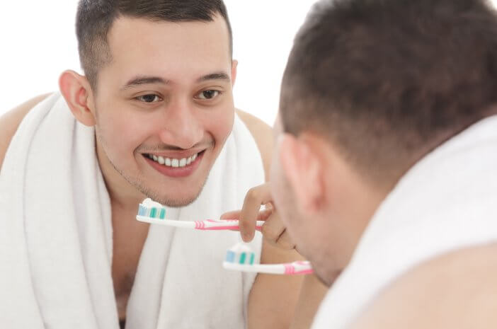 6 Cara Menjaga Kesehatan Mulut dan Gigi untuk Perokok