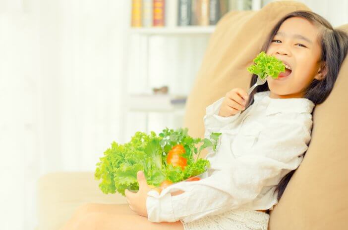 5 Tips Menjaga Berat Badan Ideal Anak